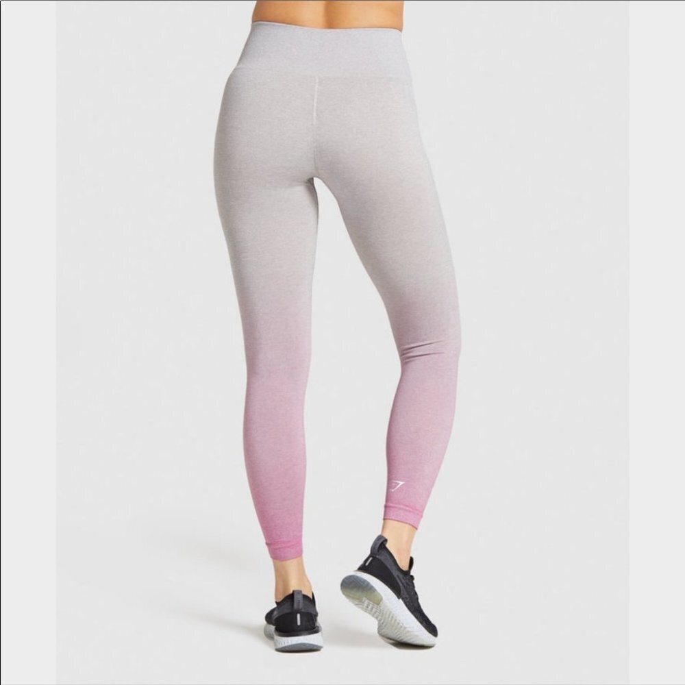 NWT GYMSHARK ADAPT OMBRE SEAMLESS LEGGINGS in PINK/GREY MARL size small - Picture 2 of 16